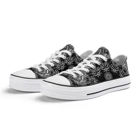 Black & White Abstract Design Pattern - Womens Classic Low Top Canvas Shoes for Footwear Lovers