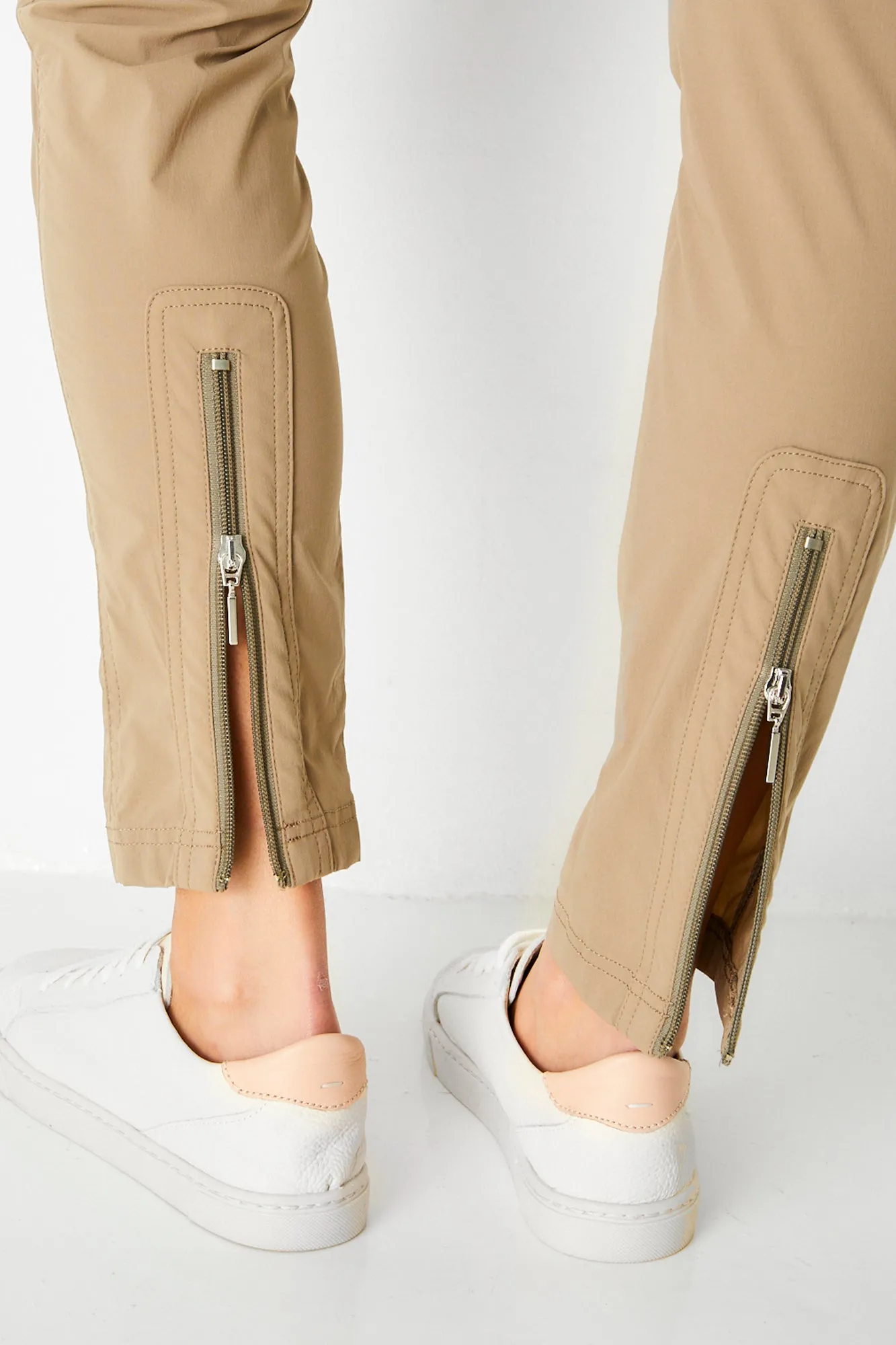 The Susan Skinny Ankle Pant