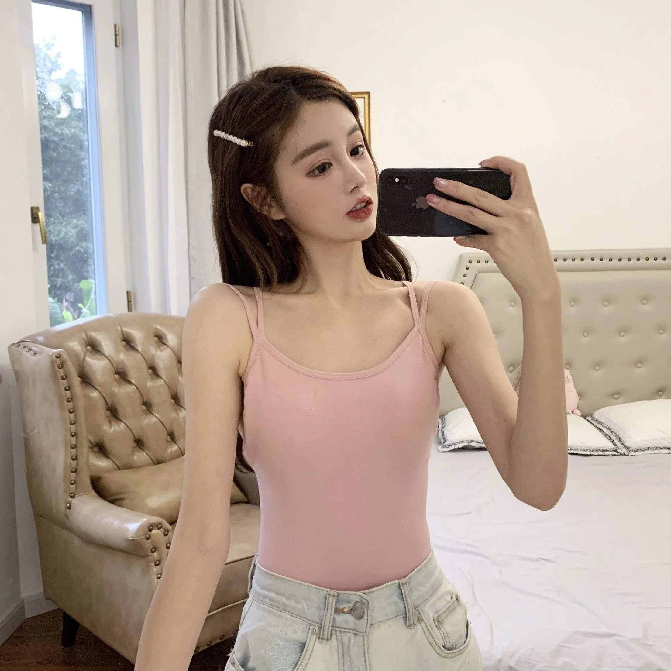 Women's Cross Shoulder Strap Crop Top